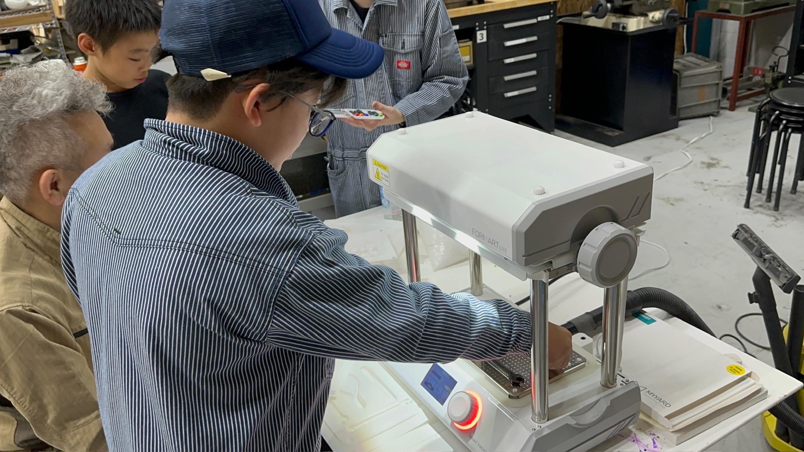 プラスチック加工